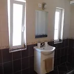 بيت ضيافة Borostyan Vendeghaz