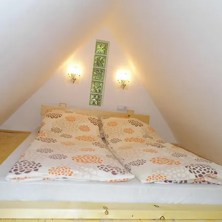 Borostyan Vendeghaz Konukevi