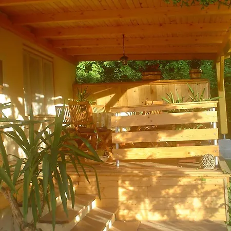 Borostyan Vendeghaz Guest house