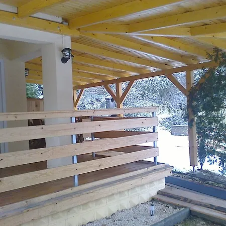 Borostyan Vendeghaz