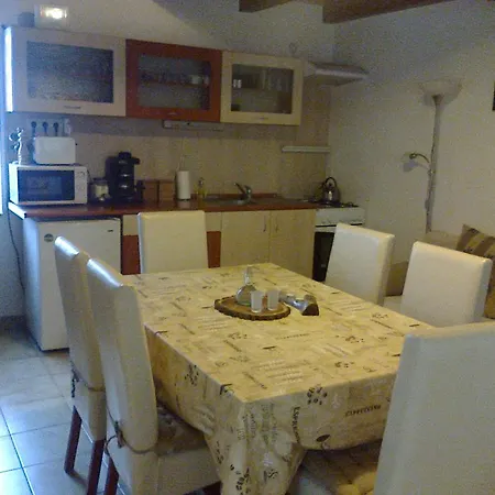 Guest house Borostyan Vendeghaz