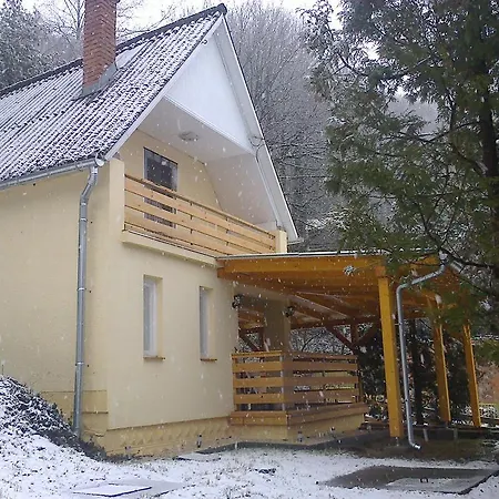 Borostyan Vendeghaz 3* Magyarhertelend