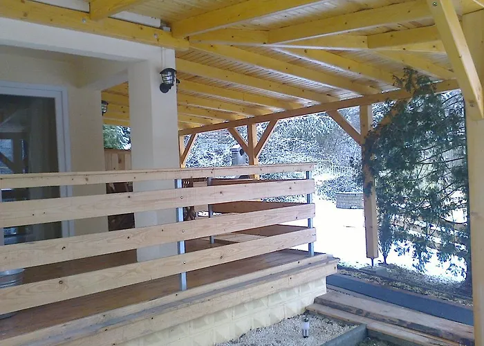 Borostyan Vendeghaz